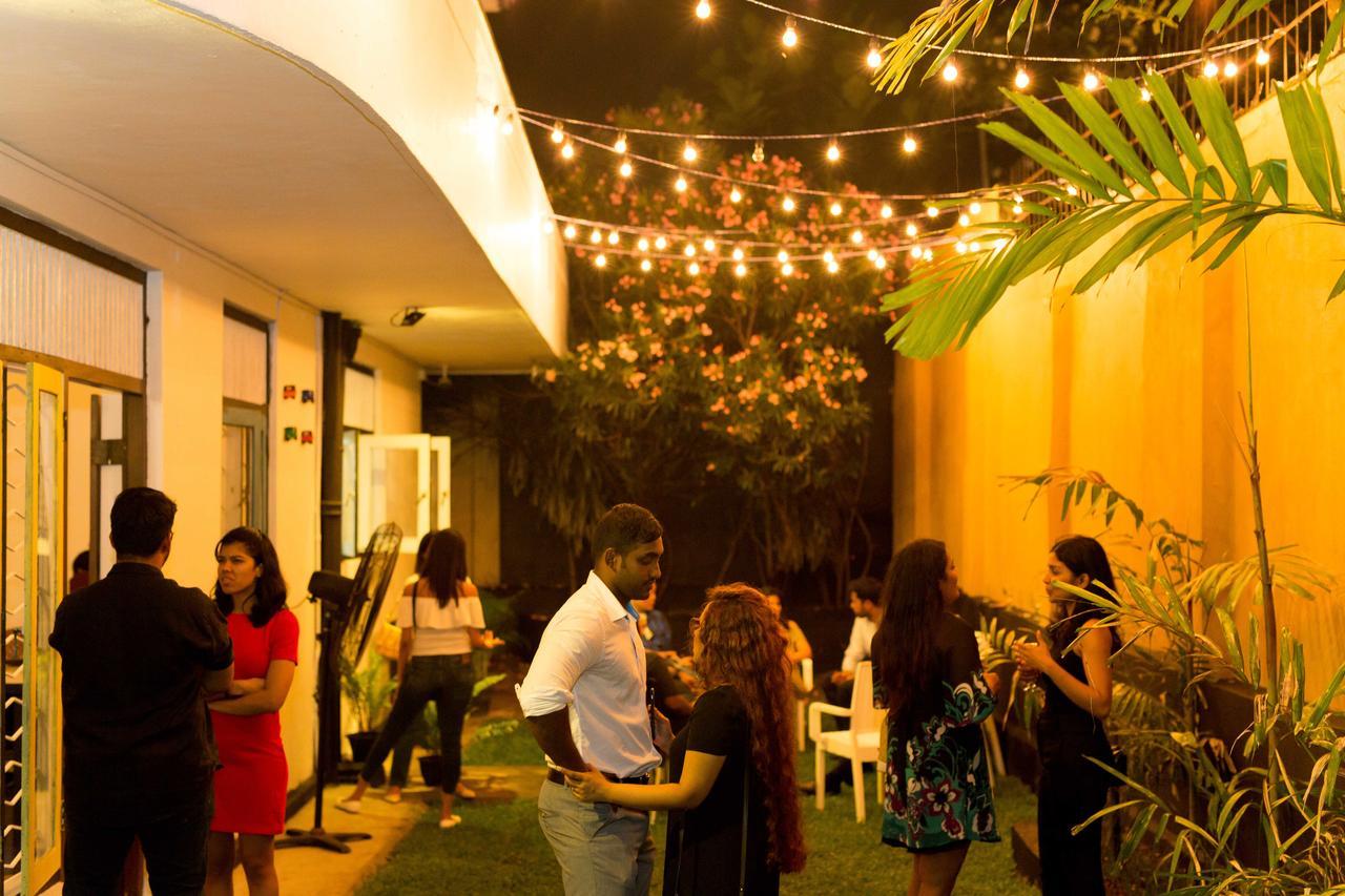 Tuk Tuk Hostels Colombo Exterior foto