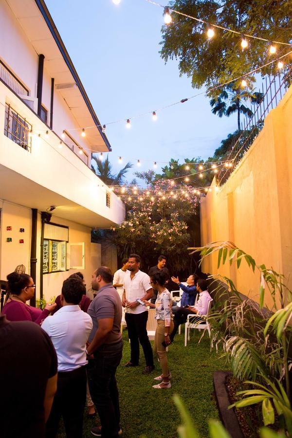 Tuk Tuk Hostels Colombo Exterior foto